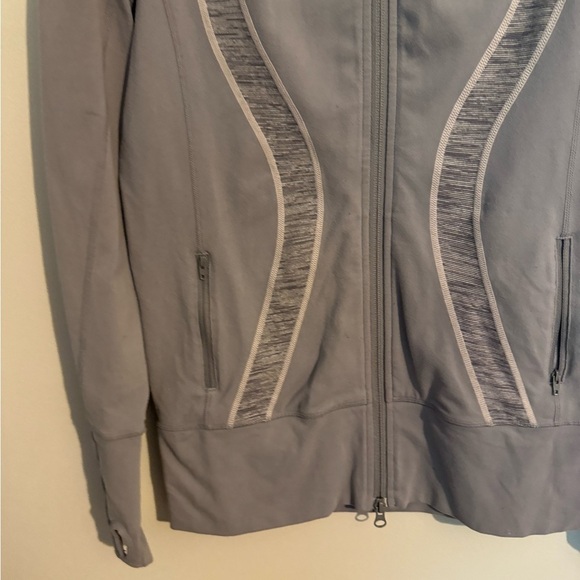 Lululemon Fill Zip In Stride Jacket We Are From Space Fossil Gray Size 8 - Picture 6 of 10